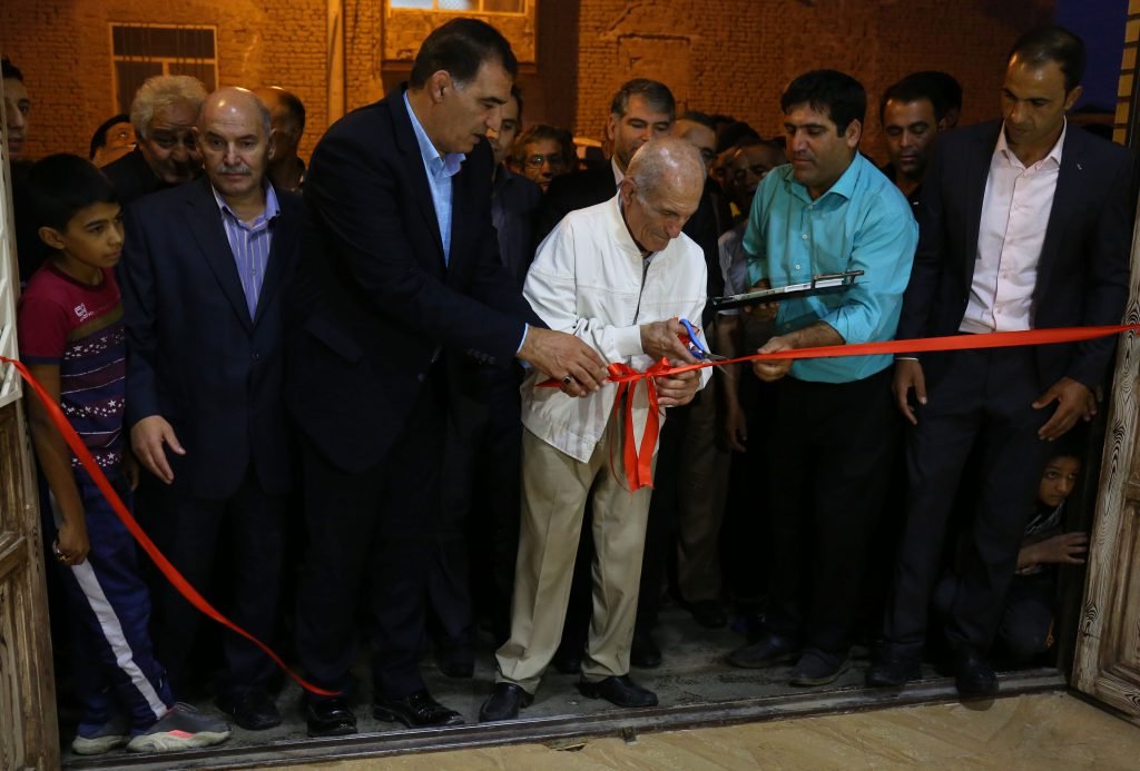 آکادمی کشتی عبدالله موحد لتحر کاشان