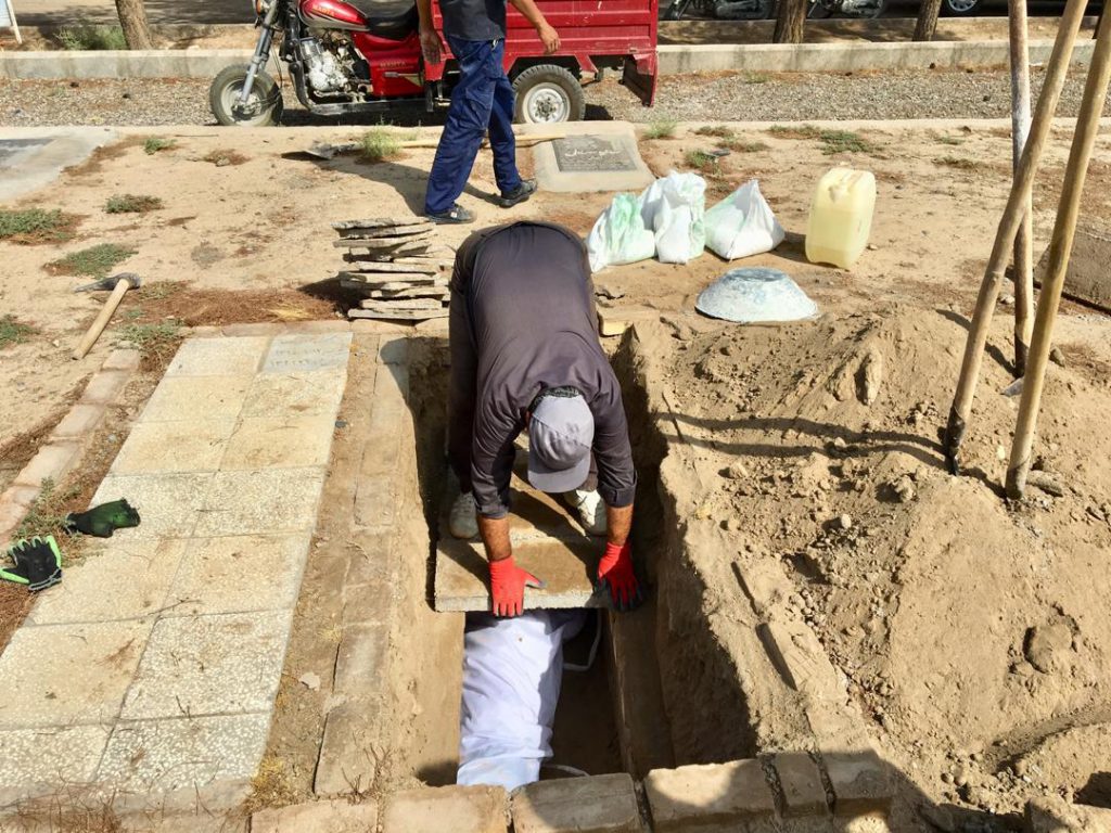 خاک‌سپارى هشت فرد مجهول‌الهويه در دارالسلام کاشان در یک سال گذشته 